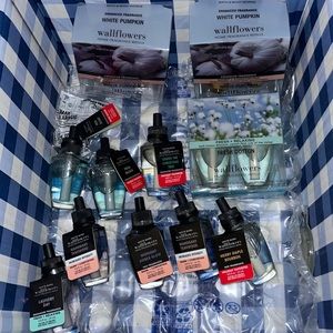 Bath and body works wallflower box (14 total)